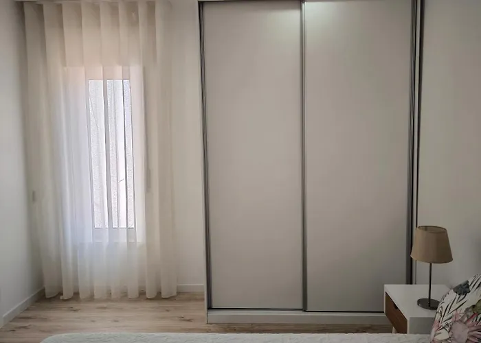 Nyaraló Gina House *