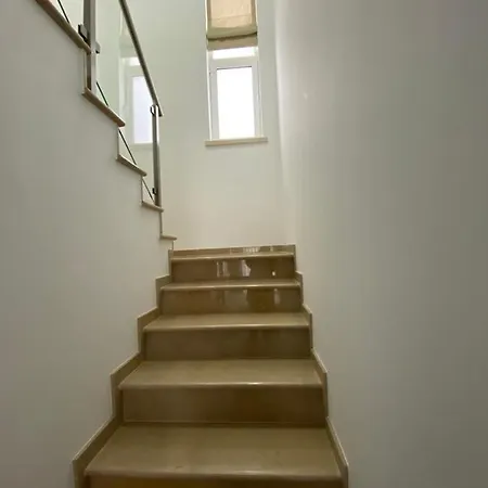 Dom wakacyjny Gina House